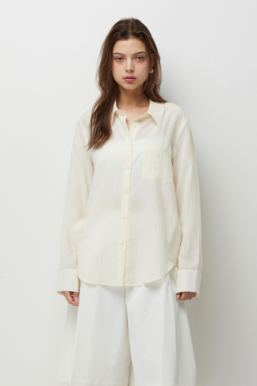 https://img.benettonmall.com/PARTS/KS/26F/SAWS71641IV_MB_D0.jpg?cb=1790808094
