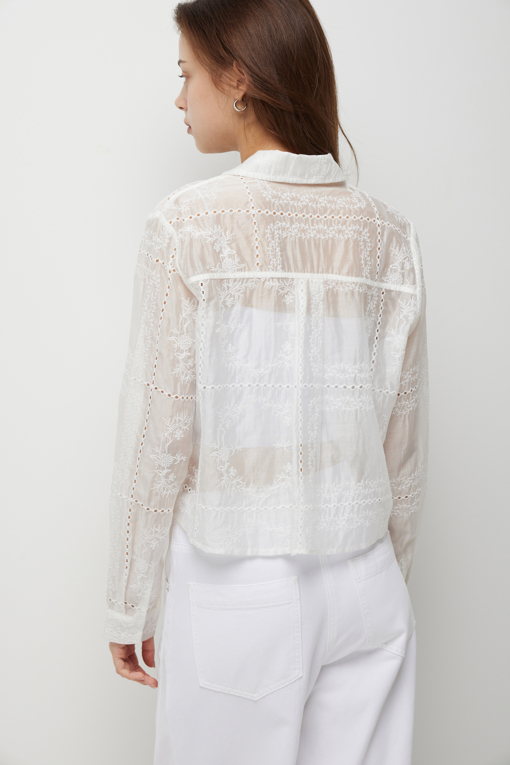 https://img.benettonmall.com/PARTS/KS/26F/SAWSE1641WH_MB_D4.jpg?cb=1787829942
