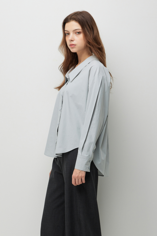 https://img.benettonmall.com/PARTS/KS/26F/SAWSE4641BL_MB_D1.jpg?cb=1786279682