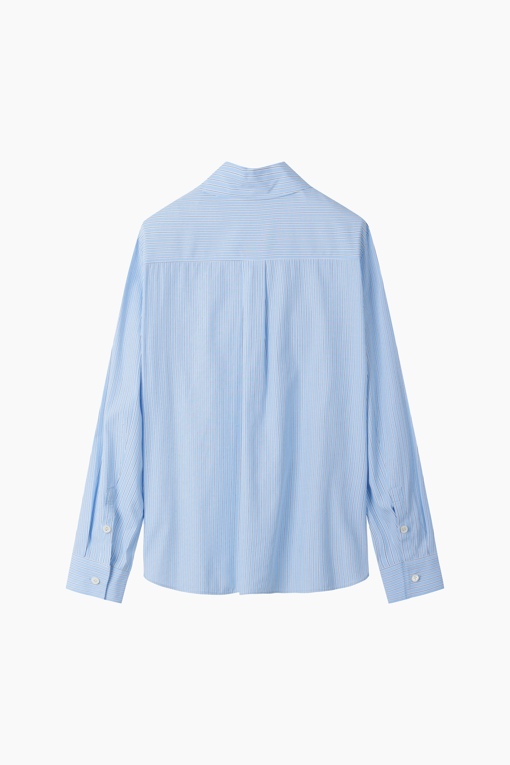 https://img.benettonmall.com/PARTS/KS/26F/SAWSE5641BL_MB_D11.jpg?cb=1786279682