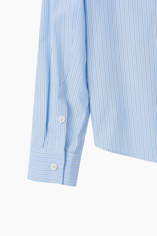 https://img.benettonmall.com/PARTS/KS/26F/SAWSE5641BL_MB_D14.jpg?cb=1787100377