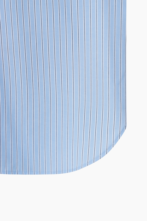 https://img.benettonmall.com/PARTS/KS/26F/SAWSE5641BL_MB_D15.jpg?cb=1787100377