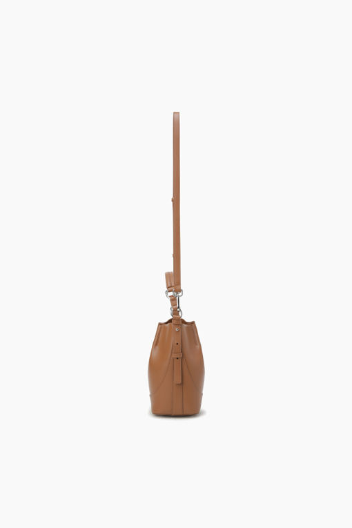 https://img.benettonmall.com/PARTS/KS/26F/SCBG32661CA_MB_D2.jpg?cb=1793028892