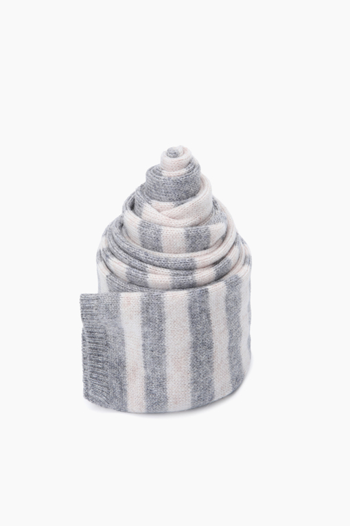 https://img.benettonmall.com/PARTS/KS/26F/SCMF33661BE_MB_D1.jpg?cb=1793028892