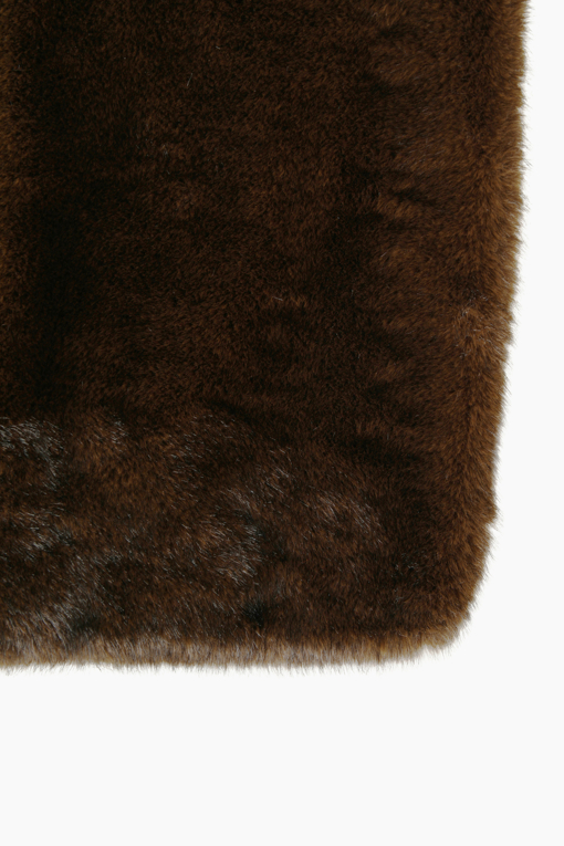 https://img.benettonmall.com/PARTS/KS/26F/SCMF34661BR_MB_D4.jpg?cb=1793028892