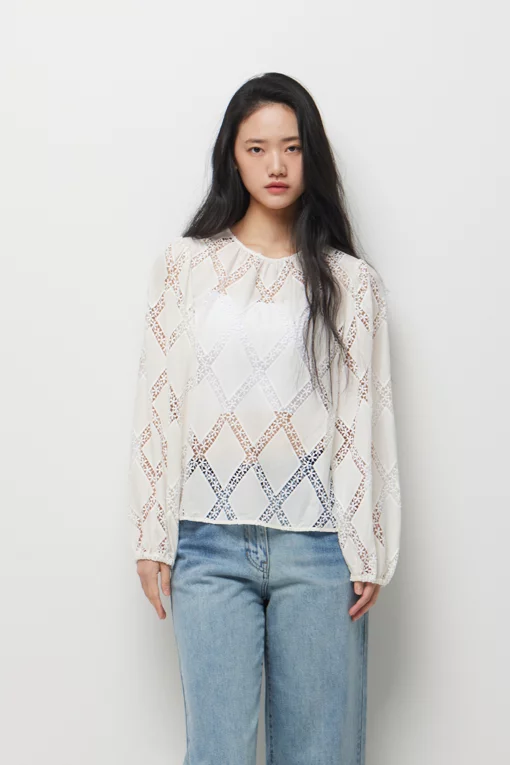 https://img.benettonmall.com/PARTS/KS/26S/5WTKLQ09XIV_MB.jpg?cb=1782918151
