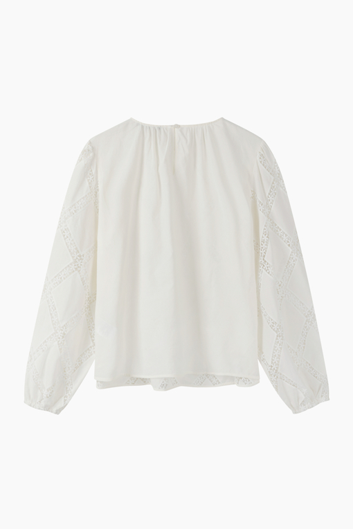 https://img.benettonmall.com/PARTS/KS/26S/5WTKLQ09XIV_MB_D11.jpg?cb=1782918151