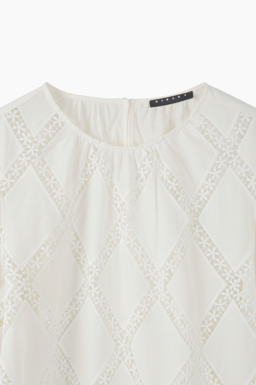 https://img.benettonmall.com/PARTS/KS/26S/5WTKLQ09XIV_MB_D12.jpg?cb=1782918151