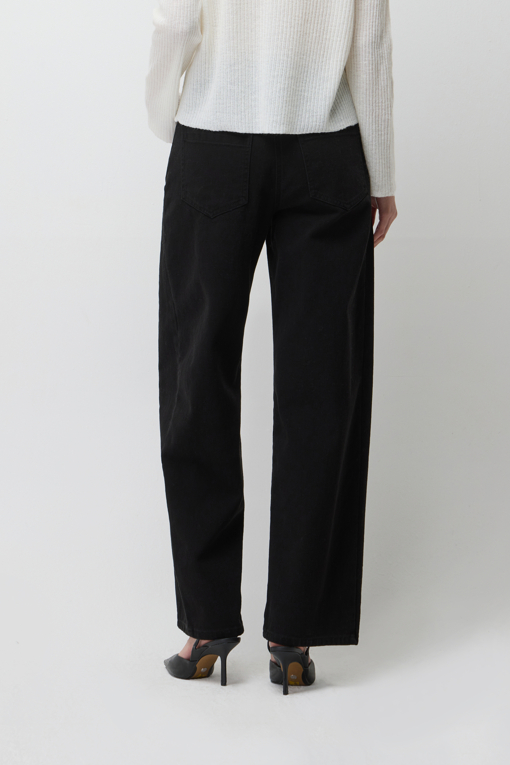 https://img.benettonmall.com/PARTS/KS/26S/SADP01611BK_MB_D2.jpg?cb=1782918151