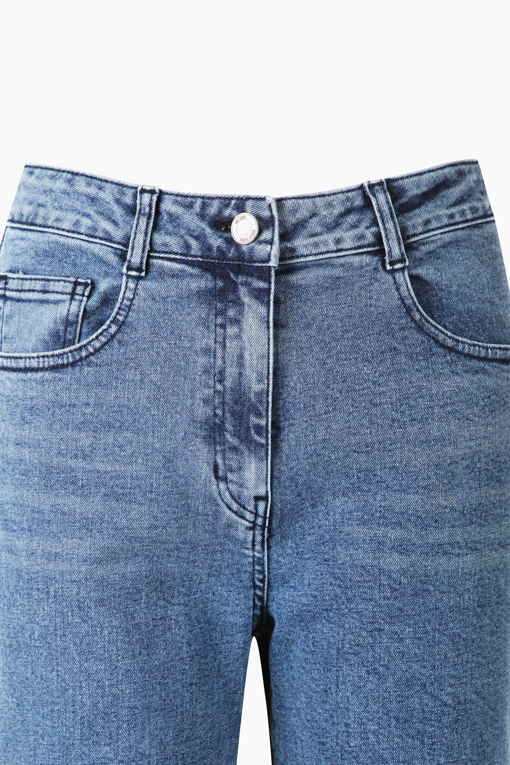https://img.benettonmall.com/PARTS/KS/26S/SADP31631BL_MB_D12.jpg?cb=1782918151