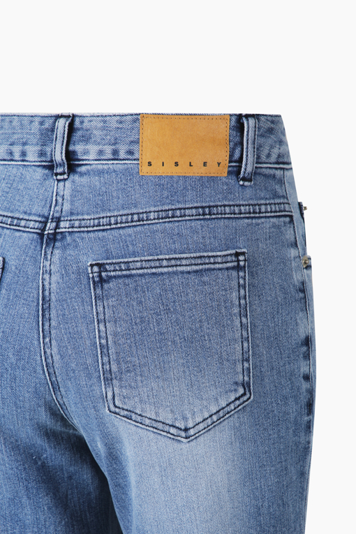 https://img.benettonmall.com/PARTS/KS/26S/SADP33631BL_MB_D14.jpg?cb=1782918151