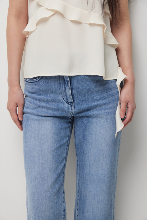 https://img.benettonmall.com/PARTS/KS/26S/SADP33631BL_MB_D5.jpg?cb=1782918151