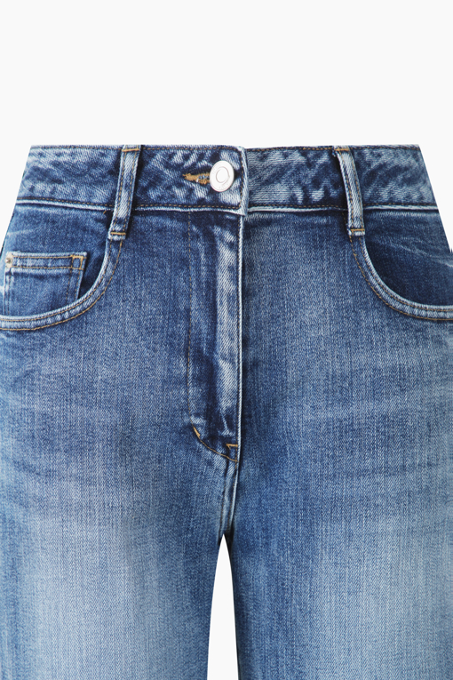 https://img.benettonmall.com/PARTS/KS/26S/SADP33631DB_MB_D12.jpg?cb=1782918151