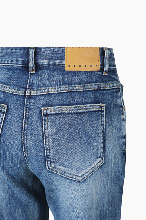 https://img.benettonmall.com/PARTS/KS/26S/SADP33631DB_MB_D14.jpg?cb=1782918151