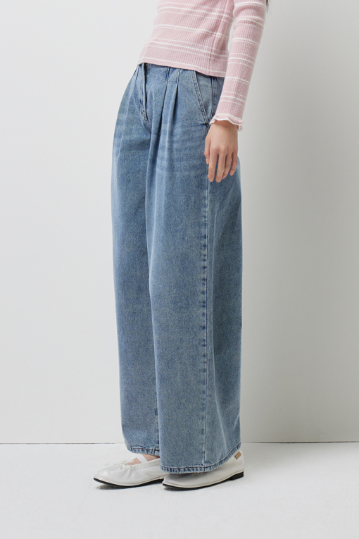 https://img.benettonmall.com/PARTS/KS/26S/SADP35631LB_MB_D2.jpg?cb=1782918151