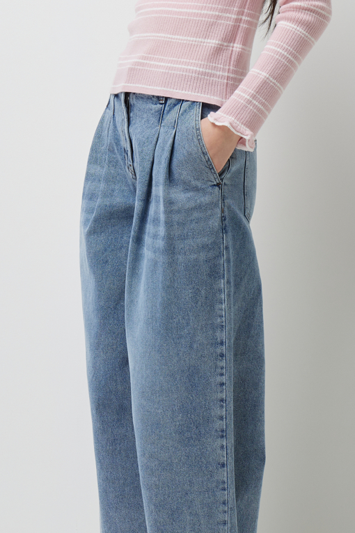 https://img.benettonmall.com/PARTS/KS/26S/SADP35631LB_MB_D4.jpg?cb=1782918151