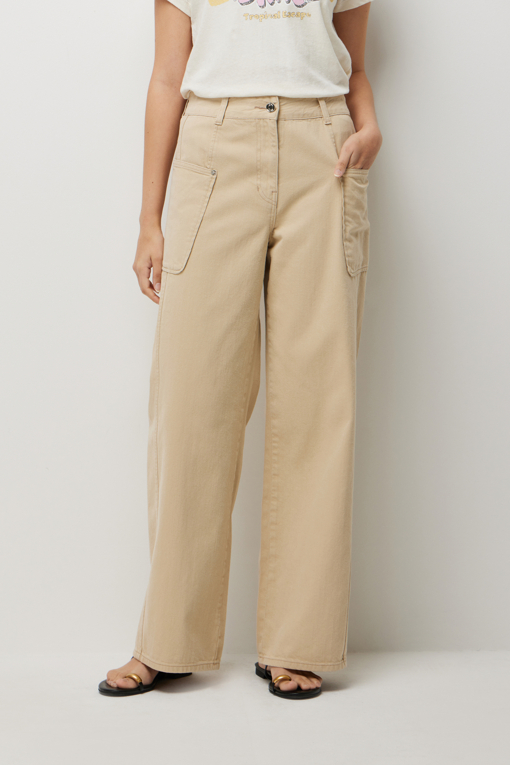 https://img.benettonmall.com/PARTS/KS/26S/SADP37631BG_MB_D0.jpg?cb=1782918151