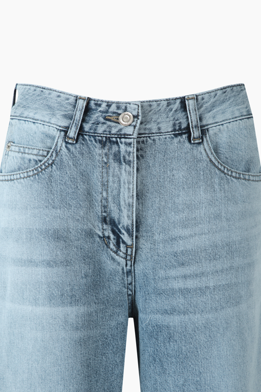 https://img.benettonmall.com/PARTS/KS/26S/SADP38631BL_MB_D12.jpg?cb=1782918151
