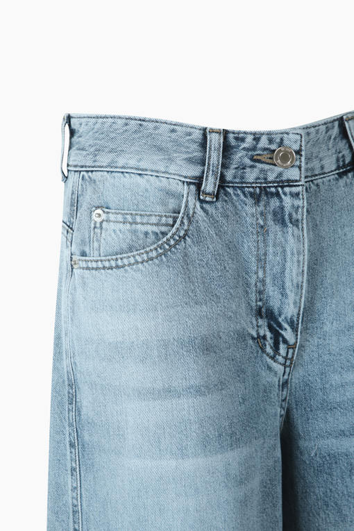 https://img.benettonmall.com/PARTS/KS/26S/SADP38631BL_MB_D13.jpg?cb=1782918151
