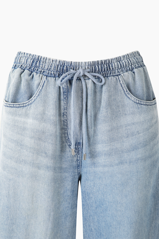 https://img.benettonmall.com/PARTS/KS/26S/SADP39631BL_MB_D12.jpg?cb=1782918151