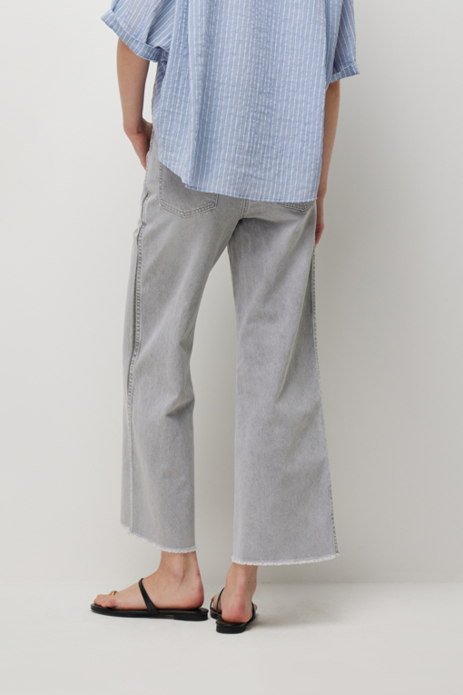 https://img.benettonmall.com/PARTS/KS/26S/SADP40631LG_MB_D2.jpg?cb=1782918151