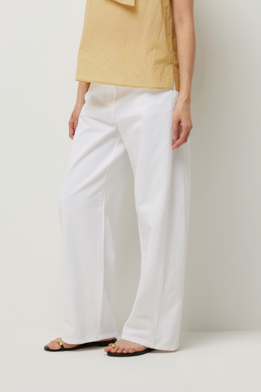 https://img.benettonmall.com/PARTS/KS/26S/SADP42631CR_MB_D1.jpg?cb=1782918151