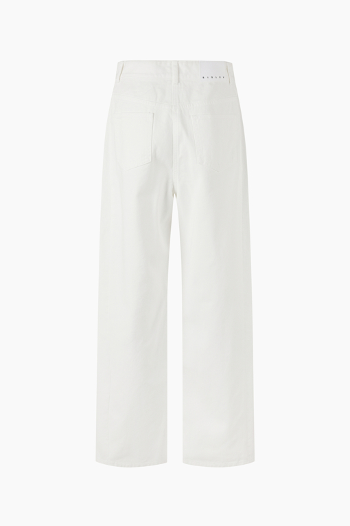 https://img.benettonmall.com/PARTS/KS/26S/SADPE1631WH_MB_D11.jpg?cb=1778668868