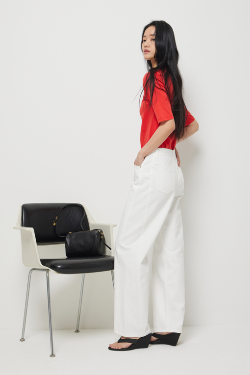 https://img.benettonmall.com/PARTS/KS/26S/SADPE1631WH_MB_D2.jpg?cb=1778668868