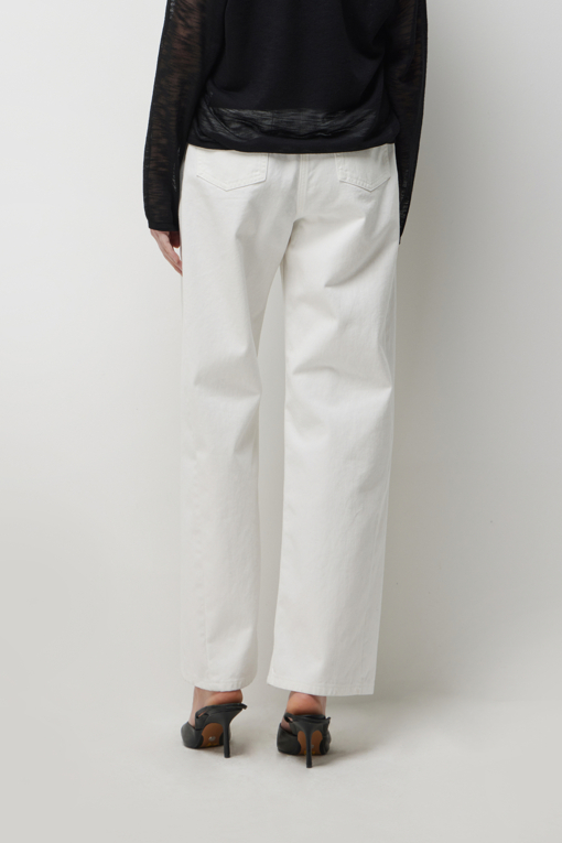 https://img.benettonmall.com/PARTS/KS/26S/SADPE1631WH_MB_D7.jpg?cb=1778668868