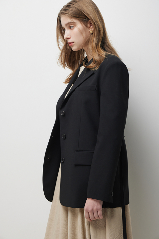 https://img.benettonmall.com/PARTS/KS/26S/SAJK02611BK_MB_D3.jpg?cb=1782918151