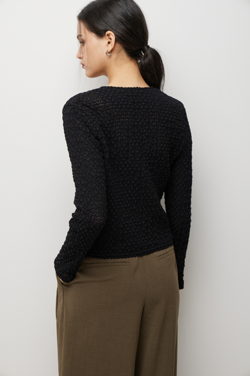 https://img.benettonmall.com/PARTS/KS/26S/SAJK32631BK_MB_D4.jpg?cb=1782918151