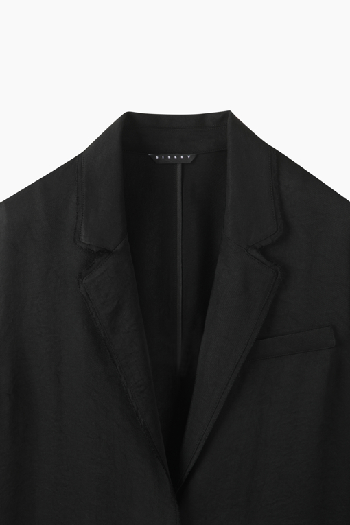 https://img.benettonmall.com/PARTS/KS/26S/SAJK33631BK_MB_D12.jpg?cb=1782918151