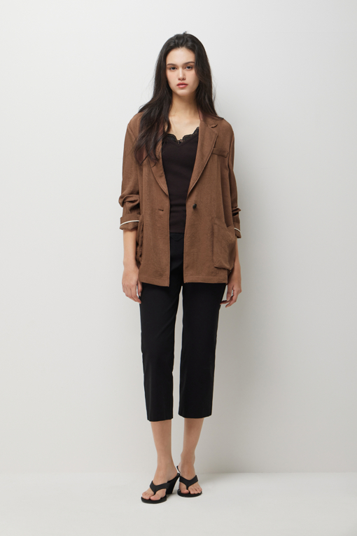 https://img.benettonmall.com/PARTS/KS/26S/SAJK33631BR_MB_D5.jpg?cb=1782918151