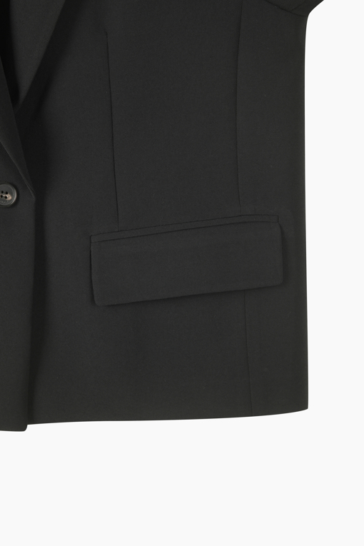 https://img.benettonmall.com/PARTS/KS/26S/SAJK34631BK_MB_D13.jpg?cb=1782918151
