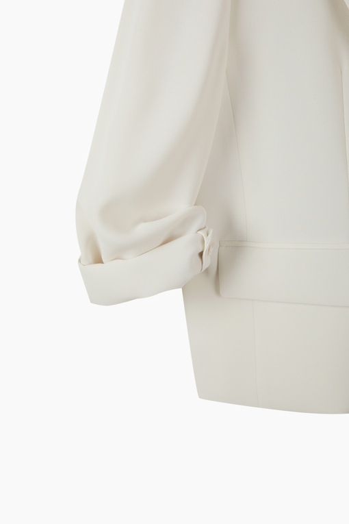 https://img.benettonmall.com/PARTS/KS/26S/SAJK34631CR_MB_D15.jpg?cb=1782918151