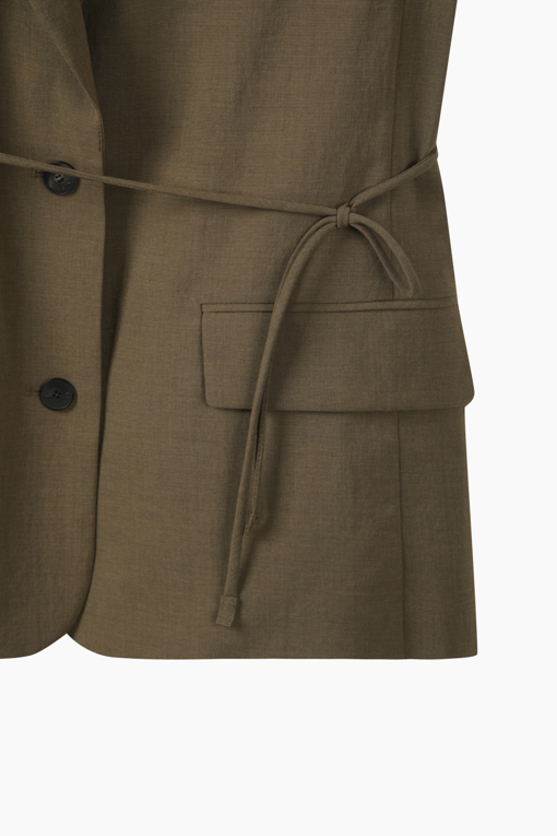 https://img.benettonmall.com/PARTS/KS/26S/SAJK35631BR_MB_D13.jpg?cb=1778668868