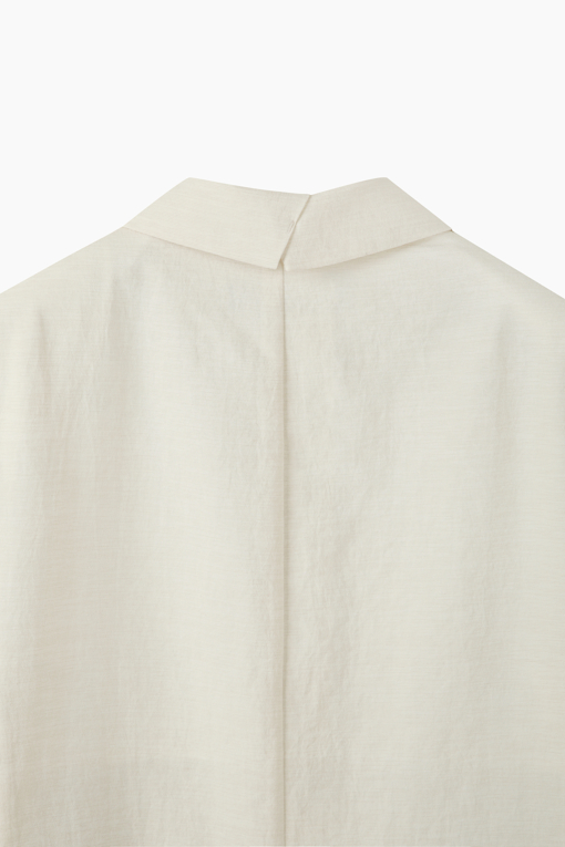 https://img.benettonmall.com/PARTS/KS/26S/SAJK36631CR_MB_D15.jpg?cb=1782918151