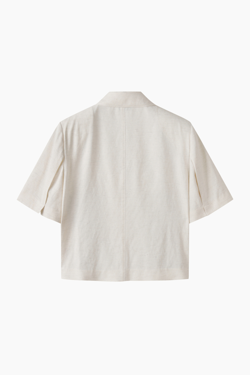 https://img.benettonmall.com/PARTS/KS/26S/SAJK84631BE_MB_D11.jpg?cb=1782918151