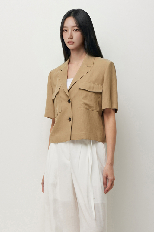 https://img.benettonmall.com/PARTS/KS/26S/SAJK84631BG_MB_D1.jpg?cb=1782918151