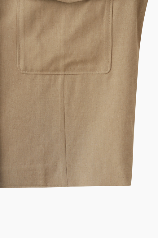 https://img.benettonmall.com/PARTS/KS/26S/SAJK84631BG_MB_D14.jpg?cb=1782918151