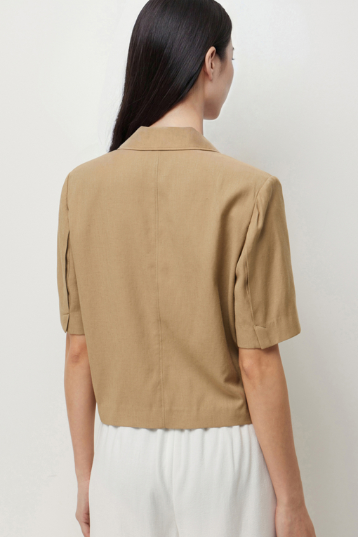 https://img.benettonmall.com/PARTS/KS/26S/SAJK84631BG_MB_D4.jpg?cb=1782918151