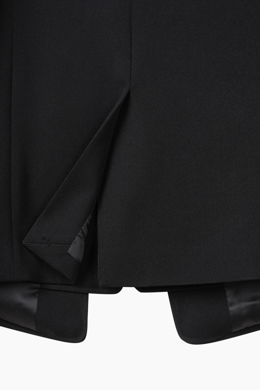 https://img.benettonmall.com/PARTS/KS/26S/SAJKE1631BK_MB_D15.jpg?cb=1778668868