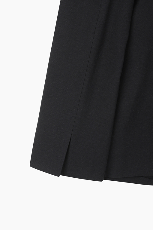 https://img.benettonmall.com/PARTS/KS/26S/SAJKE2631BB_MB_D13.jpg?cb=1778668868