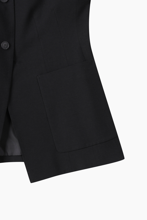 https://img.benettonmall.com/PARTS/KS/26S/SAJKE2631BK_MB_D14.jpg?cb=1778668868