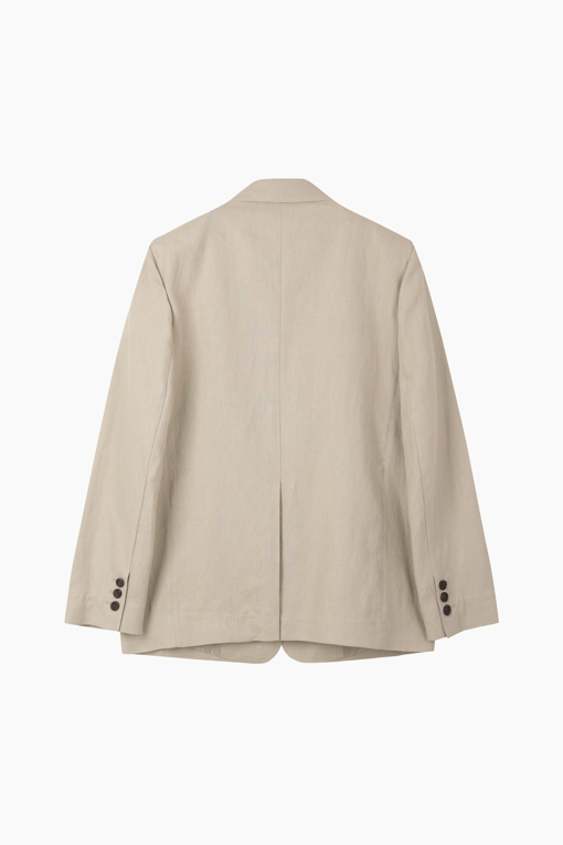 https://img.benettonmall.com/PARTS/KS/26S/SAJKE5631BG_MB_D11.jpg?cb=1779116379