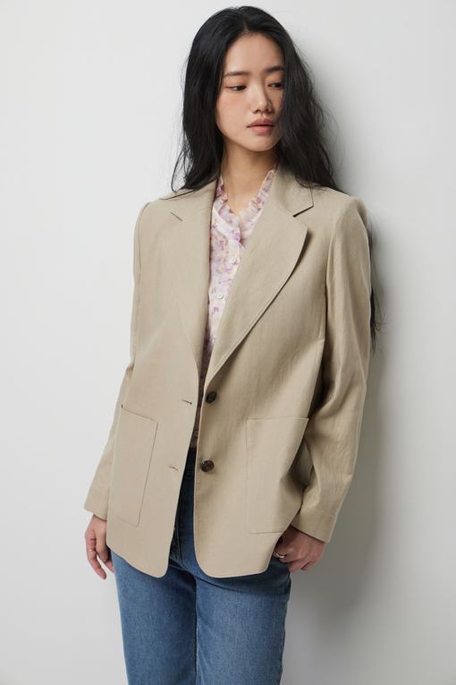https://img.benettonmall.com/PARTS/KS/26S/SAJKE5631BG_MB_D3.jpg?cb=1779116379