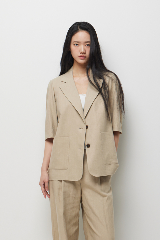 https://img.benettonmall.com/PARTS/KS/26S/SAJKE6631BG_MB_D0.jpg?cb=1782918151