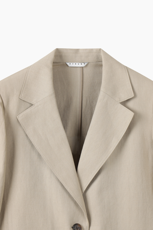 https://img.benettonmall.com/PARTS/KS/26S/SAJKE6631BG_MB_D12.jpg?cb=1778668868