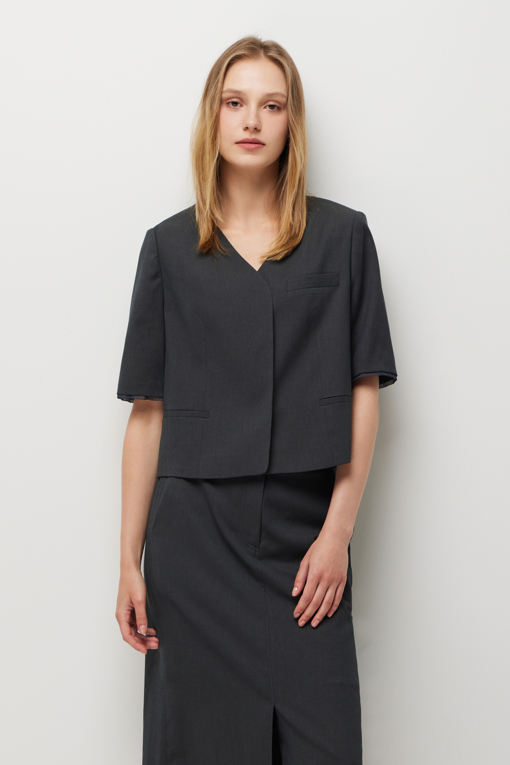 https://img.benettonmall.com/PARTS/KS/26S/SAJKE7631CG_MB_D0.jpg?cb=1782918151