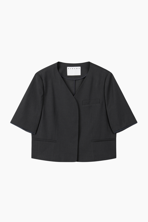 https://img.benettonmall.com/PARTS/KS/26S/SAJKE7631CG_MB_D10.jpg?cb=1778668868